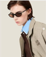 ⁦MIU MIU SMU A06 Sunglasses⁩ – תמונה ⁦2⁩