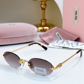 MIU MIU MUA54 Sunglasses