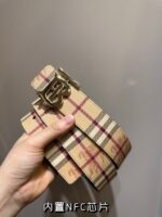 ⁦BURBERRY BELT 4 CM⁩ – תמונה ⁦2⁩