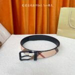 ⁦BURBERRY BELT 3.5 CM⁩ – תמונה ⁦2⁩