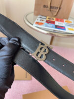 ⁦BURBERRY BELT 3.5 CM⁩ – תמונה ⁦4⁩