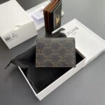 ⁦CELINE WALLET 9×10.5×2cm⁩ – תמונה ⁦2⁩