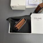 ⁦CELINE WALLET 9×10.5×2cm⁩ – תמונה ⁦4⁩