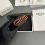 ⁦CELINE WALLET 10.5×8.5×4cm⁩ – תמונה ⁦4⁩